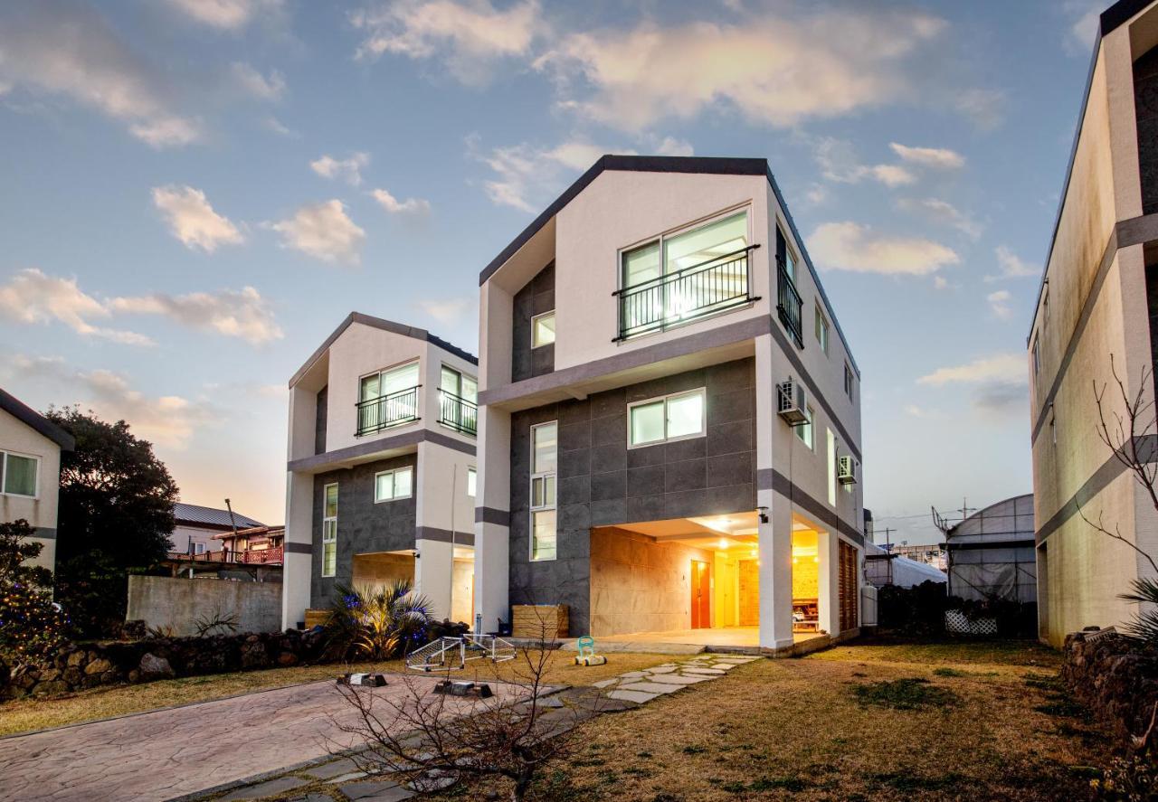 Haevichi Private Pension Seogwipo Esterno foto