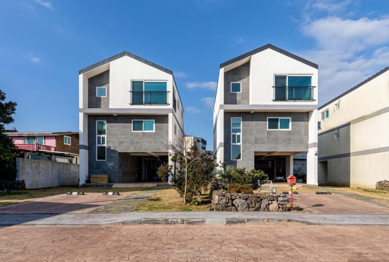 Haevichi Private Pension Seogwipo Esterno foto