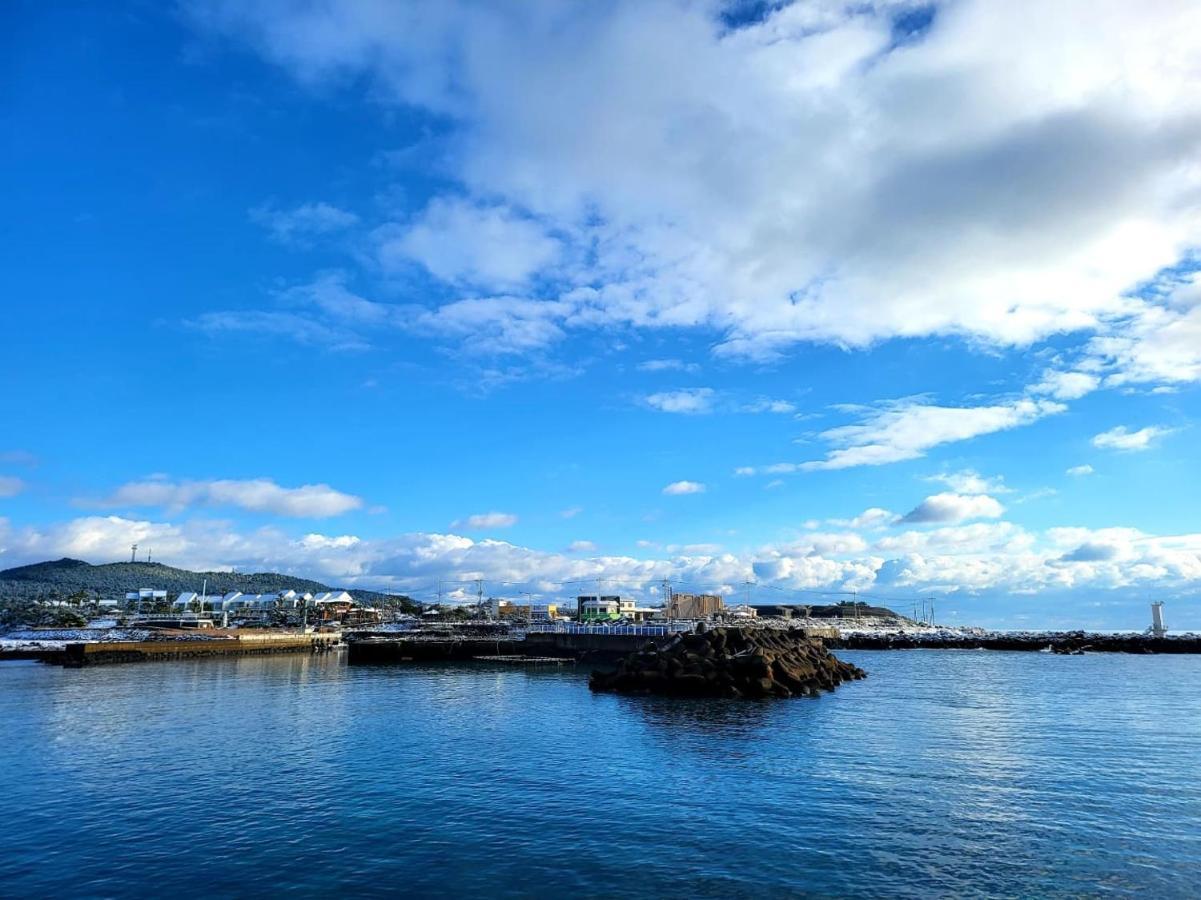 Haevichi Private Pension Seogwipo Esterno foto